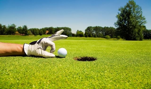 golf gloves